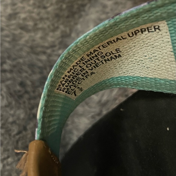 Yellow Box Colorful Patterned Sandals-Size 7.5 US - Picture 5 of 7